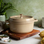 Чугунная кастрюля Staub 3.8л