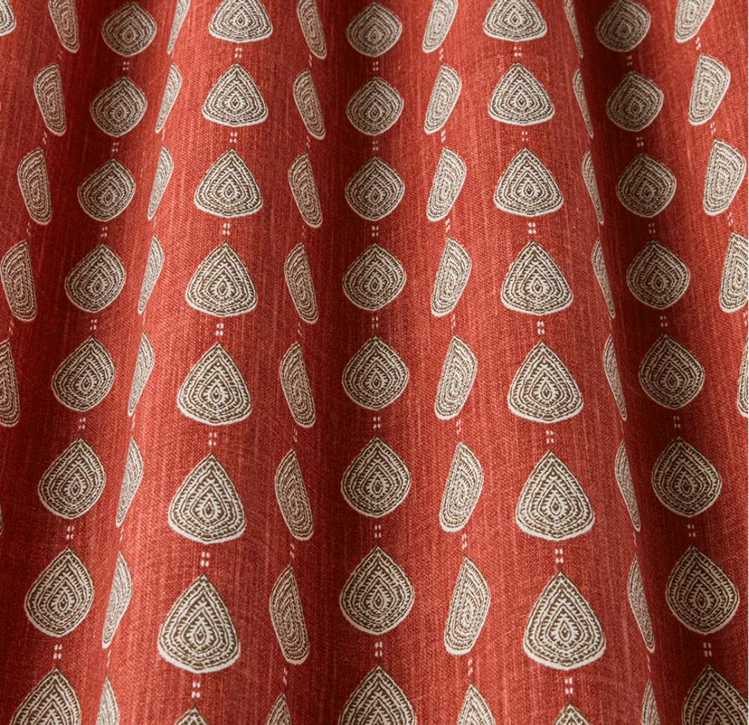 Изголовье в ткани Indo Pimento by  ILIV